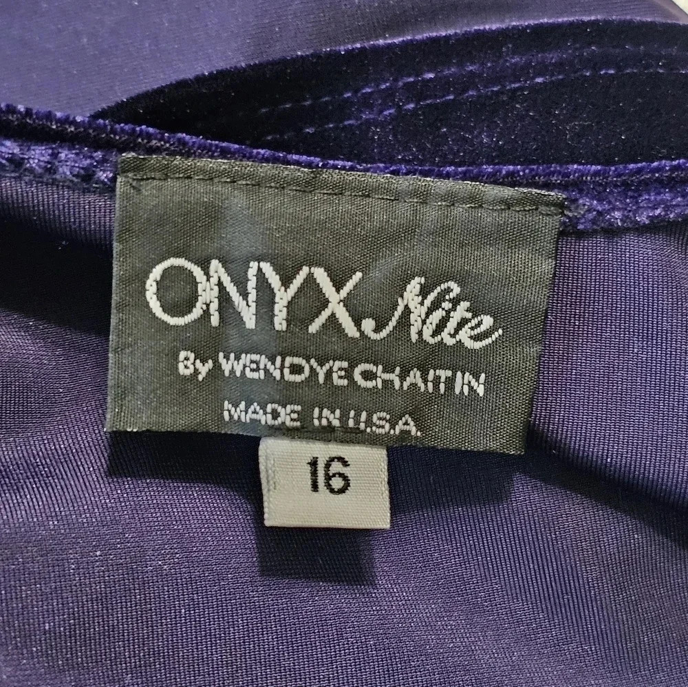 Onyx Nite Women 16 2pc Velvet Maxi Dress Purple Shrug Set Statement Whimsigoth - Picture 7 of 12